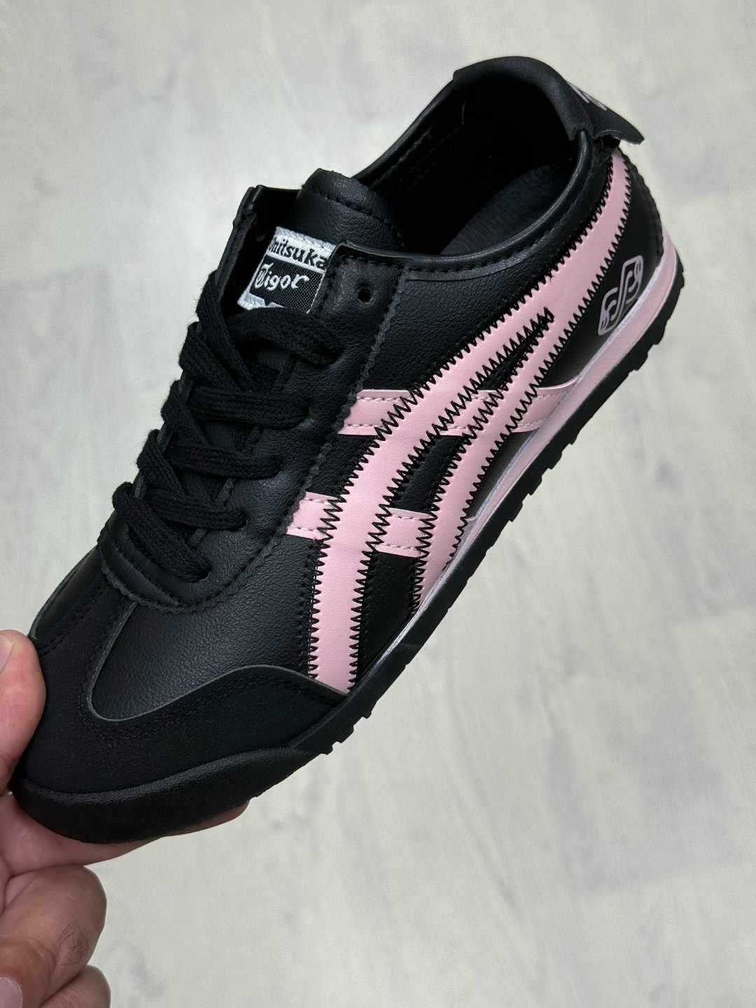 кроссовки onitsuka tiger,кроссовки asics onitsuka tiger,onitsuka tiger asics,кроссовки asics onitsuka tiger mexico 66,onitsuka tiger кроссовки мужские