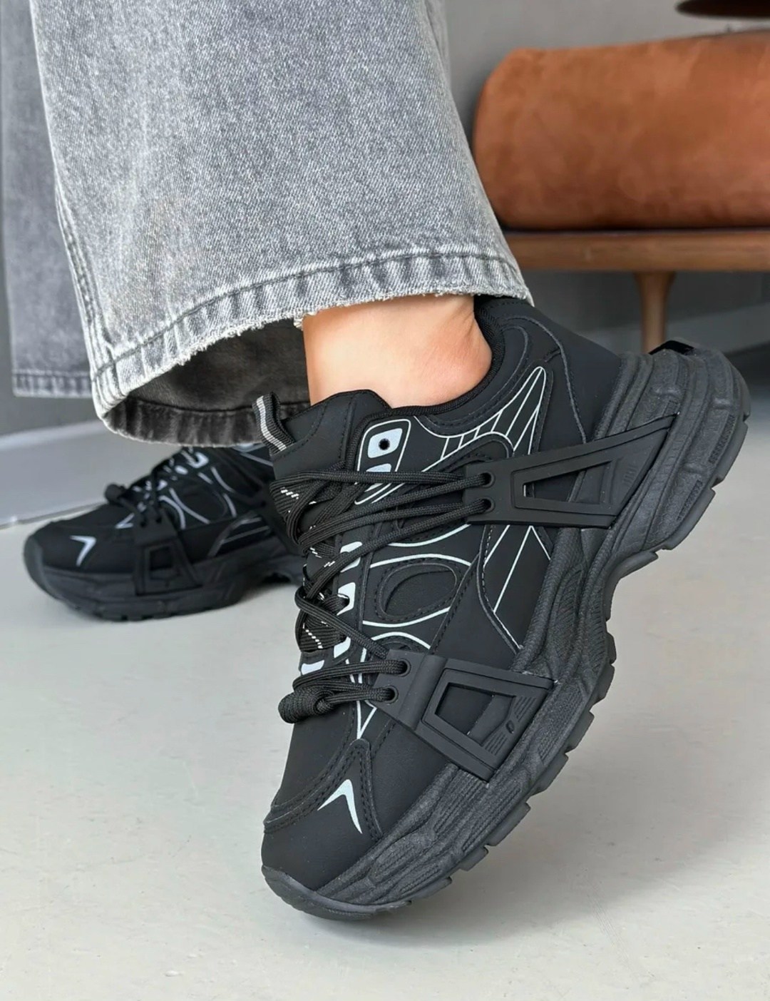 кроссовки черные,кроссовки track balenciaga,женские кроссовки balenciaga,баленсиага трек 2 кроссовки,кроссовки черные демисезонные