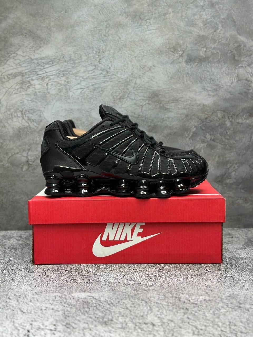 кроссовки nike shox tl,nike shox tl black,кроссовки nike shox,кроссовки мужские nike,кроссовки nike air max tn plus