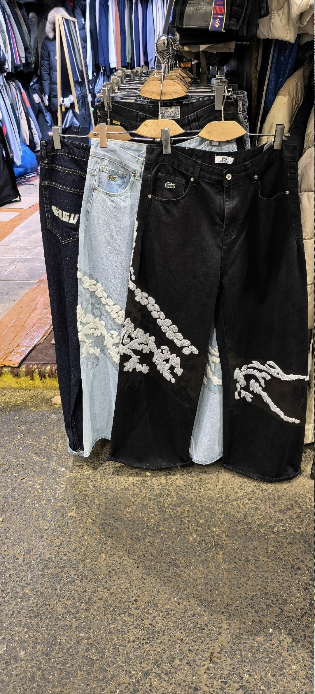 джинсы evisu,мужские джинсы,джинсы evisu широкие,джинсы с принтом,джинсы брюки