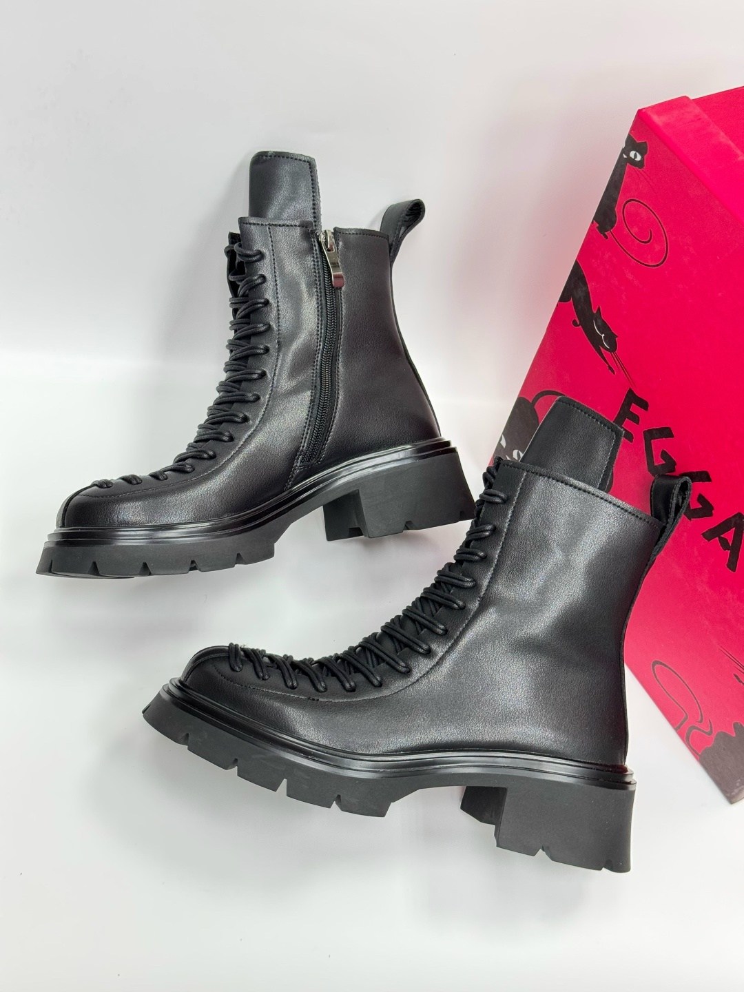 ,ботинки balenciaga,ботинки balenciaga лакированные черные,ботинки женские,ботинки