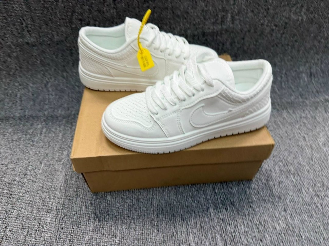 кроссовки женскиe,кроссовки женские синие,кроссовки,nike air jordan 1 low sb,синие кроссовки