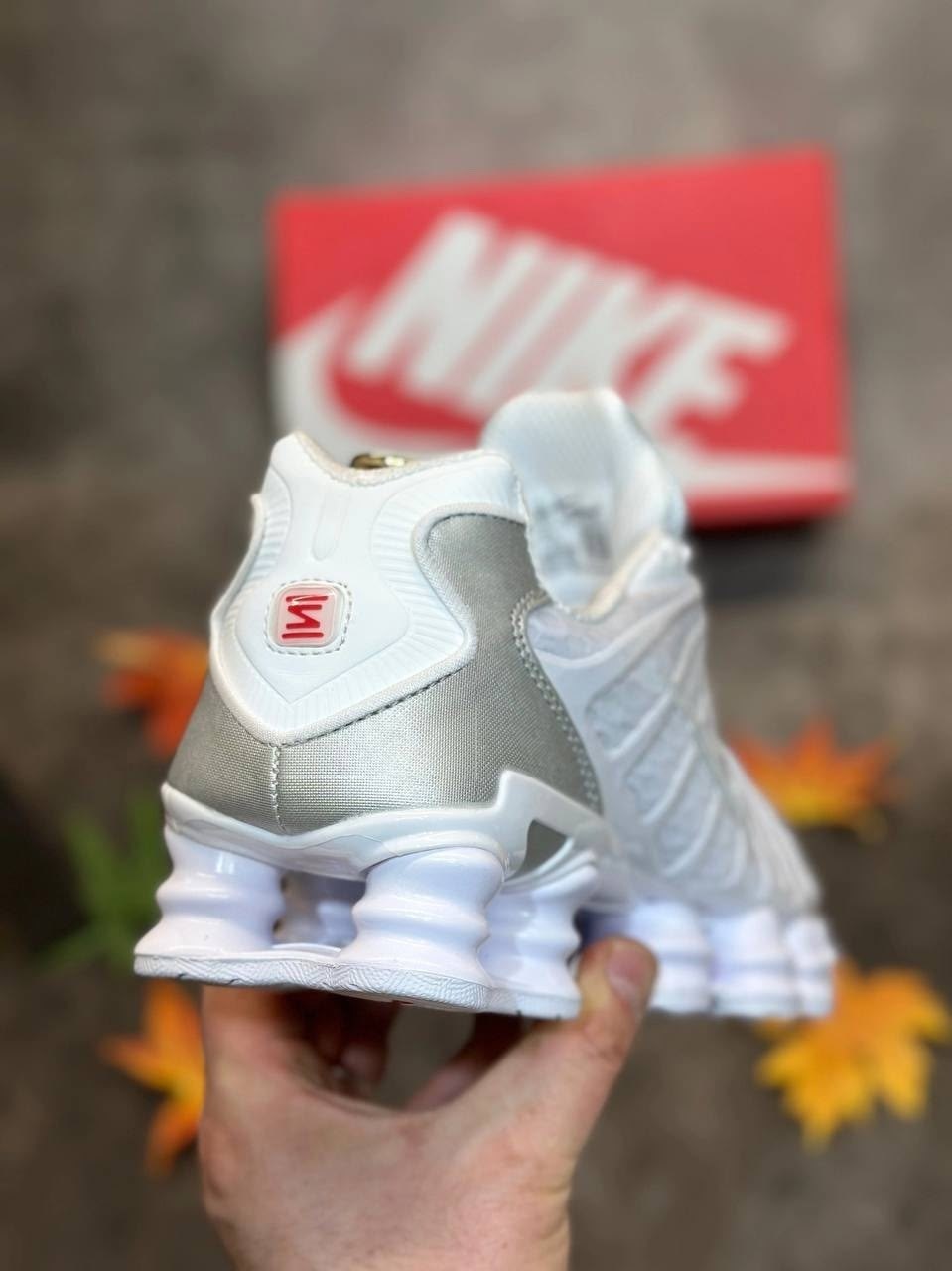 кроссовки nike shox tl,nike shox tl white,спортивные кроссовки nike,кроссовки nike shox,nike кроссовки