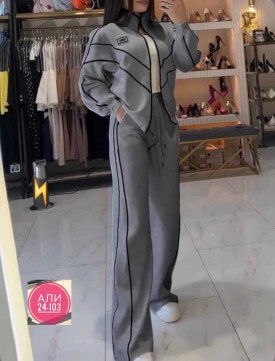 Костюм