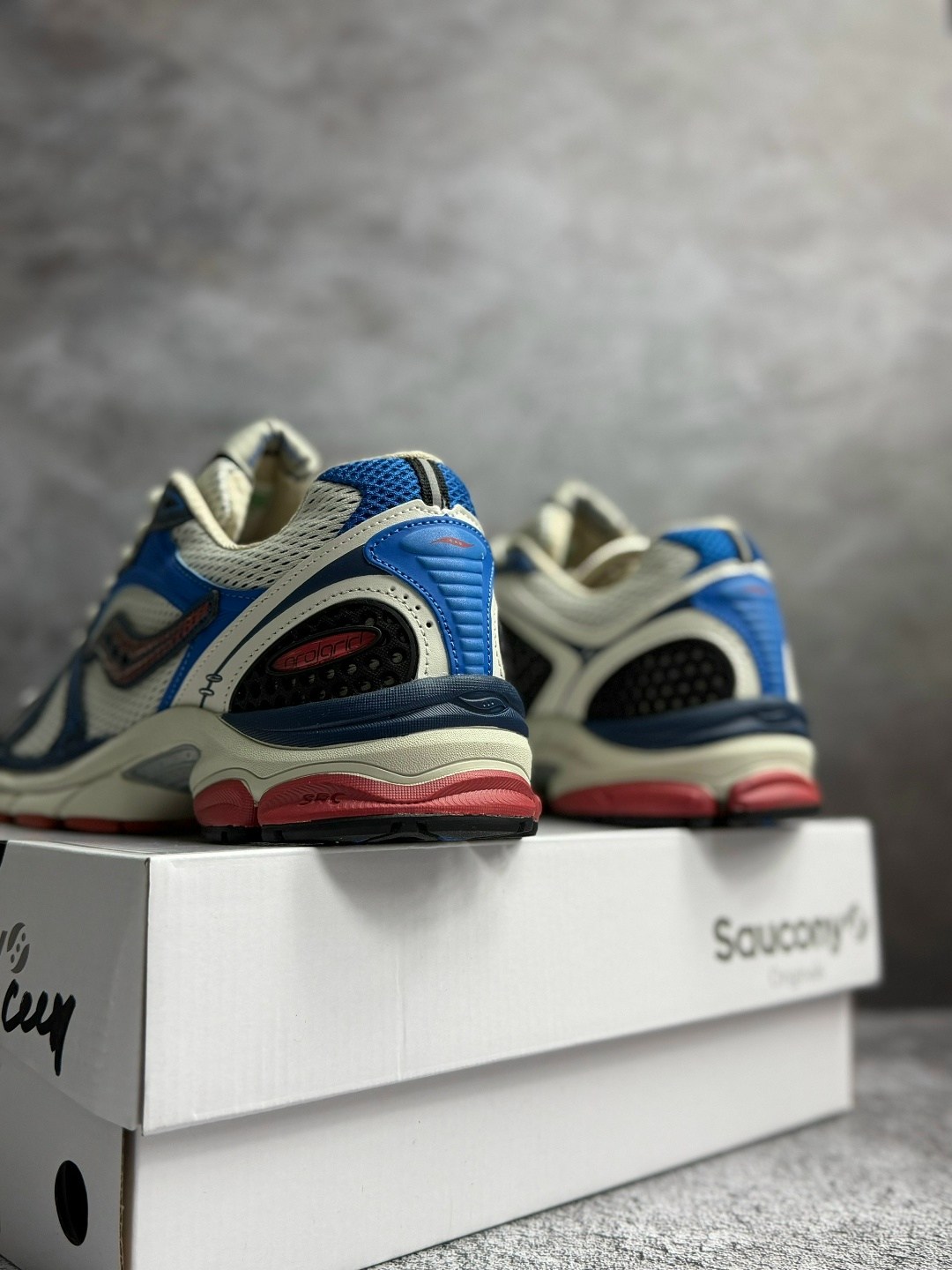 кроссовки saucony progrid triumph 4,кроссовки saucony,saucony progrid triumph 4,кроссовки saucony мужские,saucony triumph