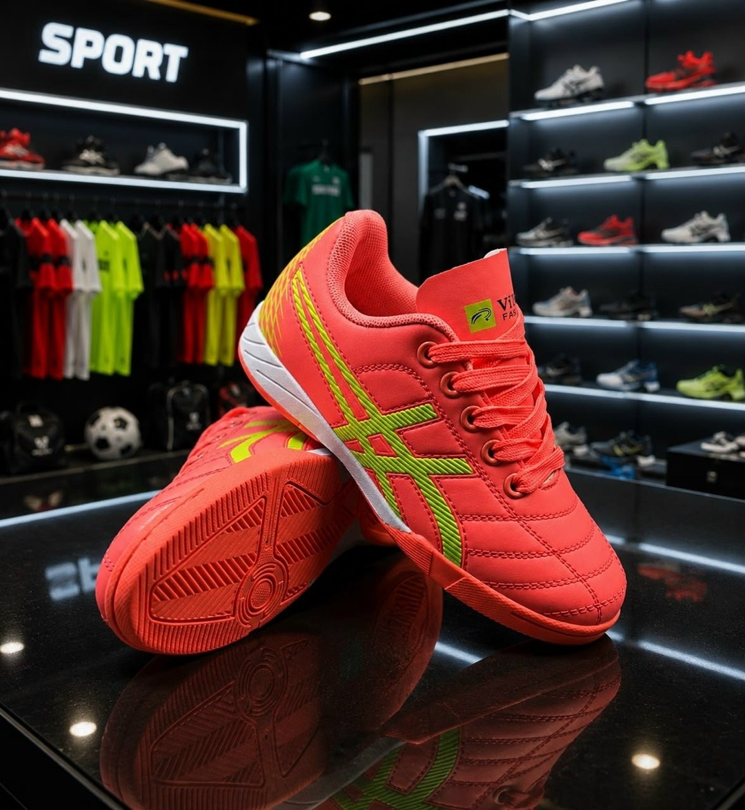 бутсы kelme детские,бутсы футбольные сороконожки,бутсы футбольны,футбольная бутса,бутсы футбольные детские сороконожки