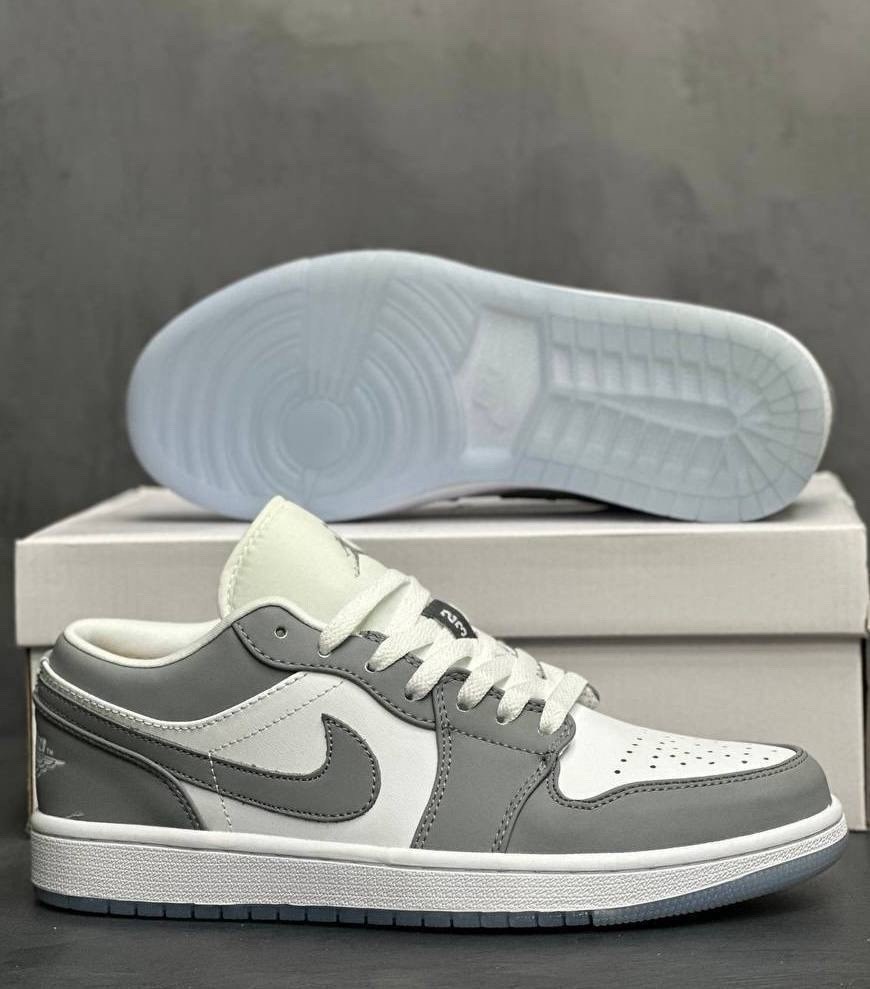 кроссовки nike air jordan 1 low wolf grey,nike air jordan 1 low wolf grey,air jordan 1 low wolf grey dc0774-105,nike air jordan 1 low,кроссовки nike air jordan 1 low