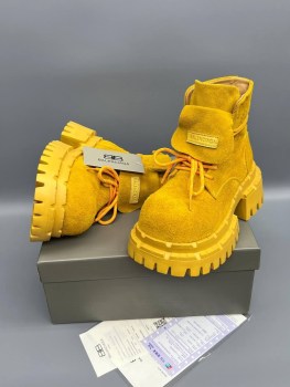 Ботинки