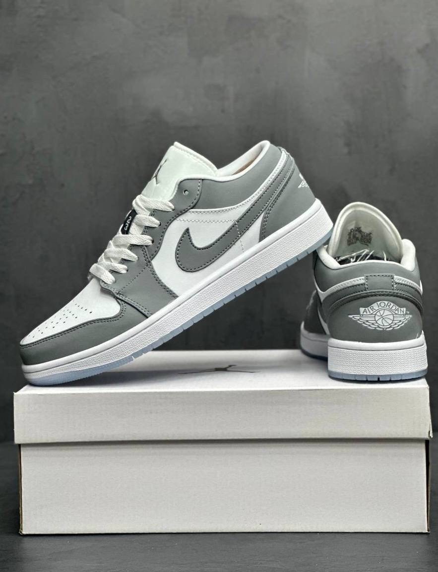 кроссовки nike air jordan 1 low wolf grey,nike air jordan 1 low wolf grey,air jordan 1 low wolf grey dc0774-105,nike air jordan 1 low,кроссовки nike air jordan 1 low
