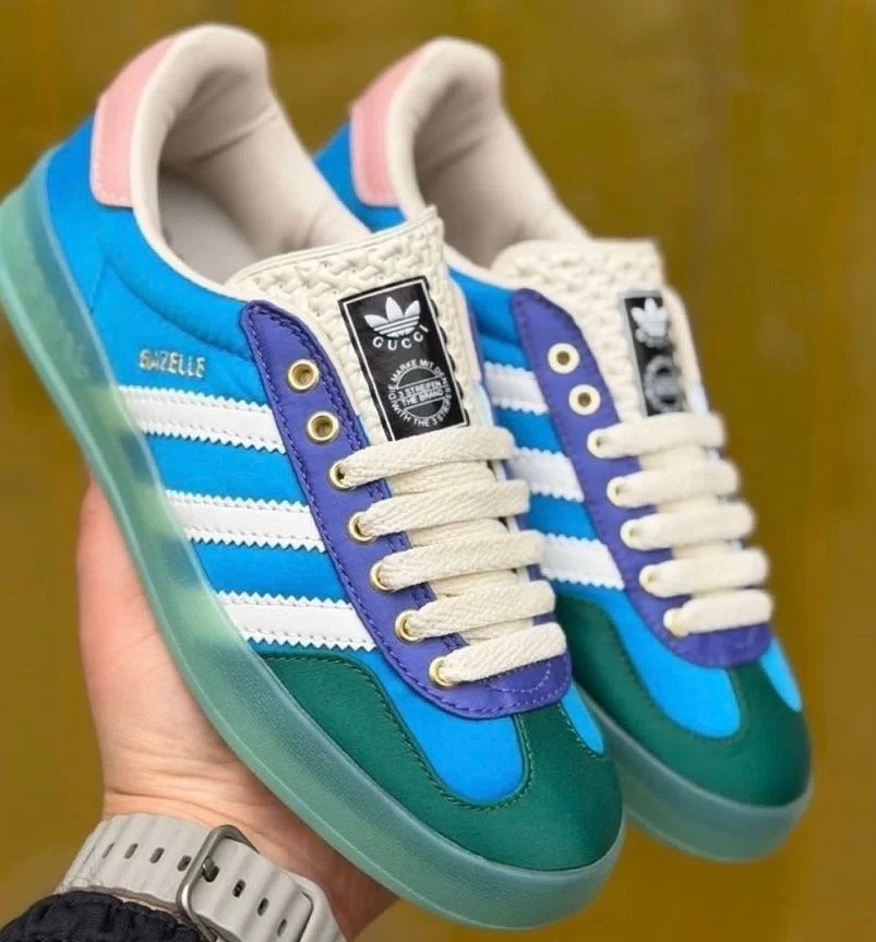 кроссовки женские adidas,,кроссовки adidas,adidas gucci gazelle,adidas gazelle