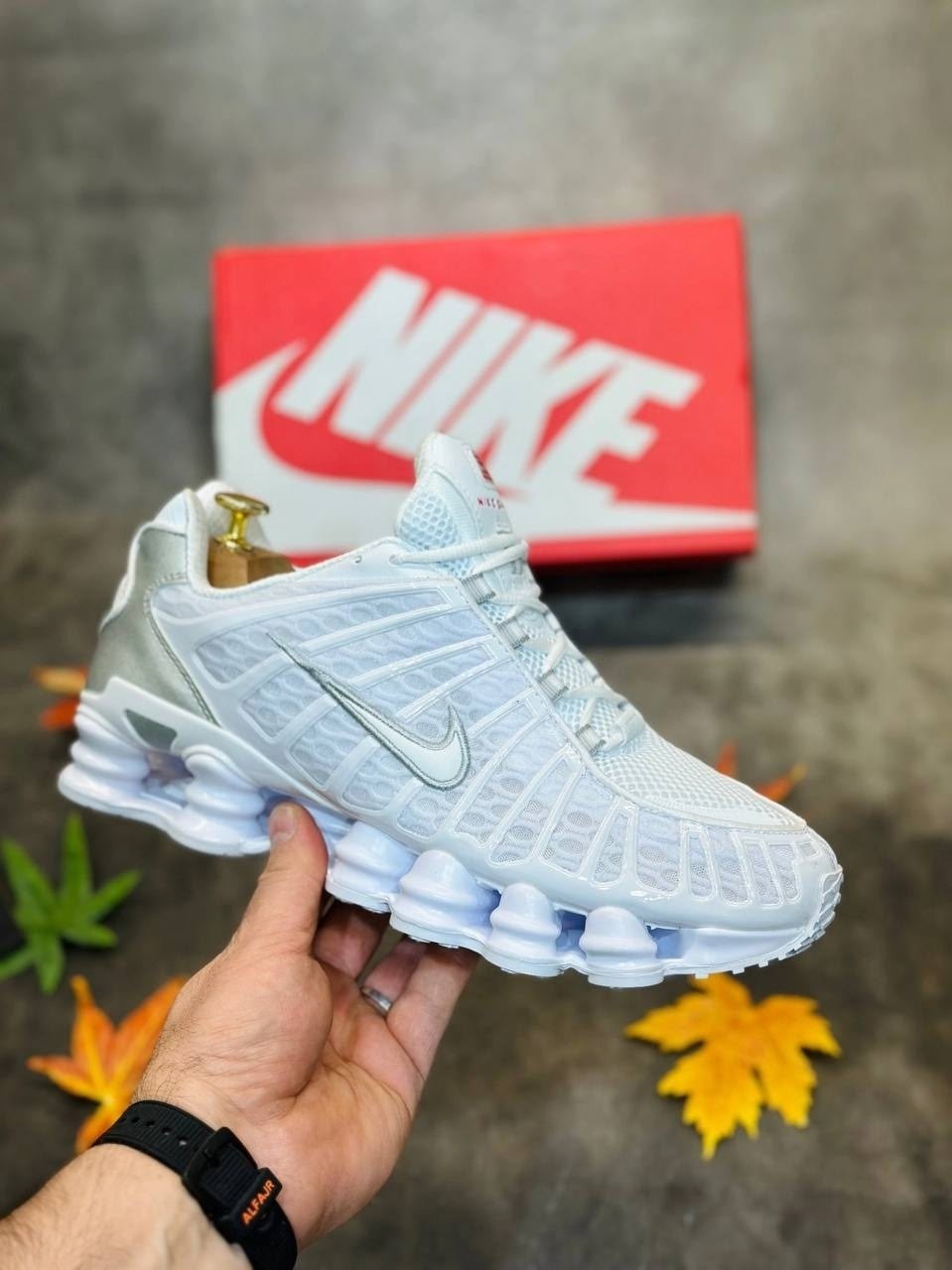 кроссовки nike shox tl,nike shox tl white,спортивные кроссовки nike,кроссовки nike shox,nike кроссовки