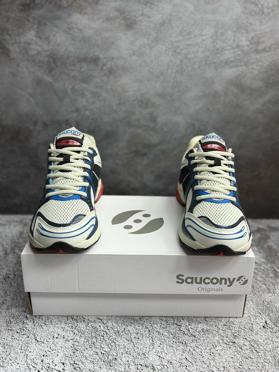 кроссовки saucony progrid triumph 4,кроссовки saucony,saucony progrid triumph 4,кроссовки saucony мужские,saucony triumph