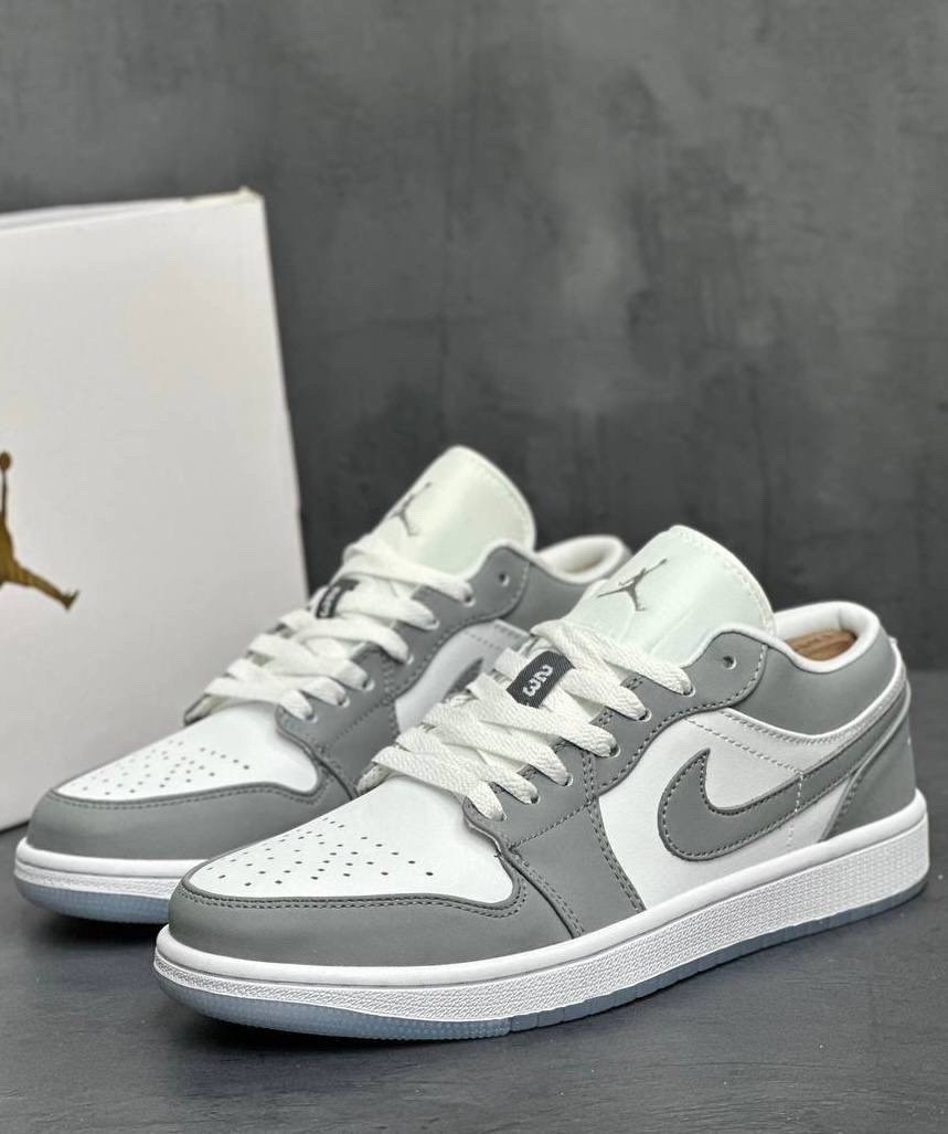 кроссовки nike air jordan 1 low wolf grey,nike air jordan 1 low wolf grey,air jordan 1 low wolf grey dc0774-105,nike air jordan 1 low,кроссовки nike air jordan 1 low