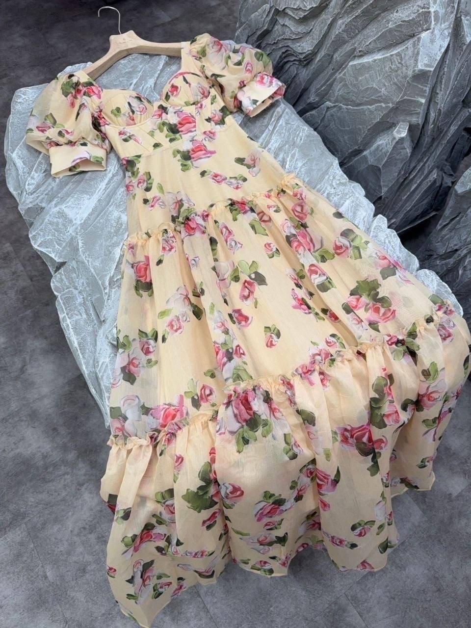 платье с цветочками,платье стиль,платье,летнее платье,платье стильное