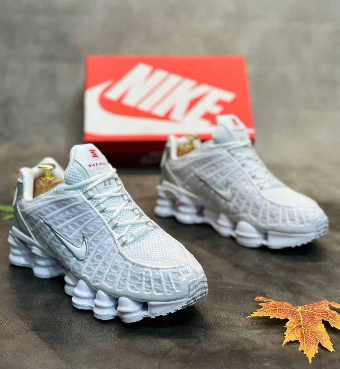 кроссовки nike shox tl,nike shox tl white,спортивные кроссовки nike,кроссовки nike shox,nike кроссовки