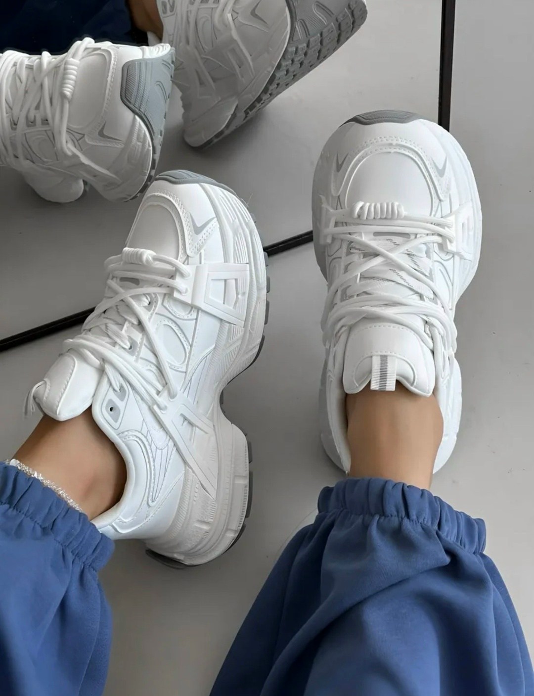 кроссовки женские,кроссовки белые,женские кроссовки balenciaga,кроссовки модные,массивные кроссовки