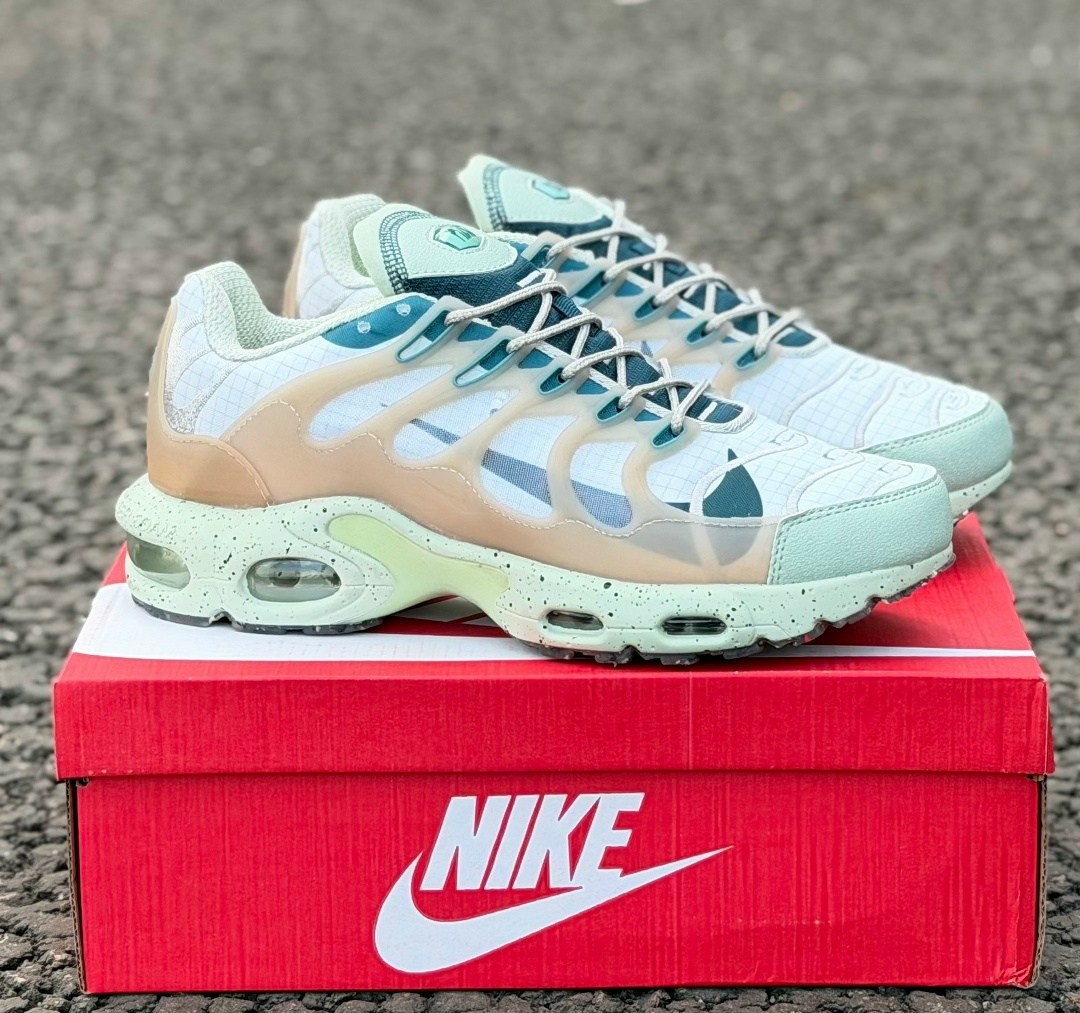 кроссовки nike air max tn plus terrascape,кроссовки nike air max terrascape plus,nike air max terrascape plus,кроссовки,кроссовки nike air max plus tn