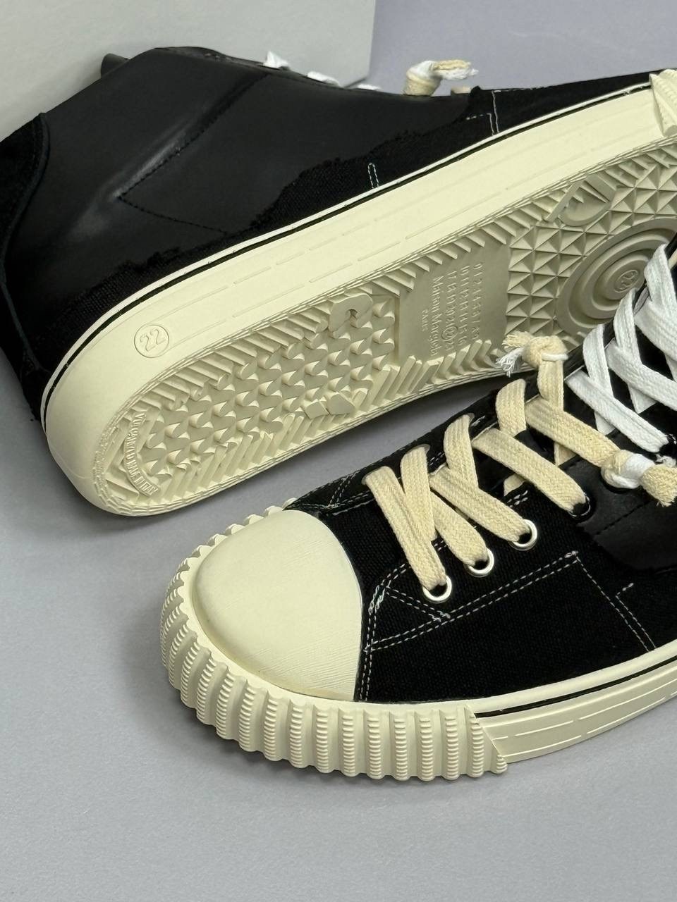 кеды maison margiela мужские черные,кеды maison margiela evolution,кеды maison margiela,черные кроссовки new evolution mid maison margiela,таби кеды марджела
