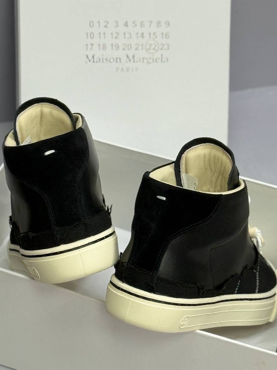 мужские кеды maison margiela черный,,кеды maison margiela evolution,черные кроссовки new evolution mid maison margiela,кеды maison margiela