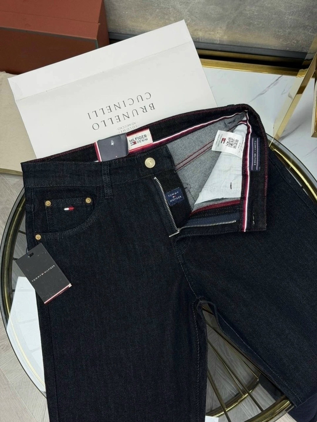 джинсы tommy hilfiger,джинсы томми хилфигер,мужские джинсы tommy hilfiger,джинсы томихилфигер артикул 1050961056,мужские джинсы