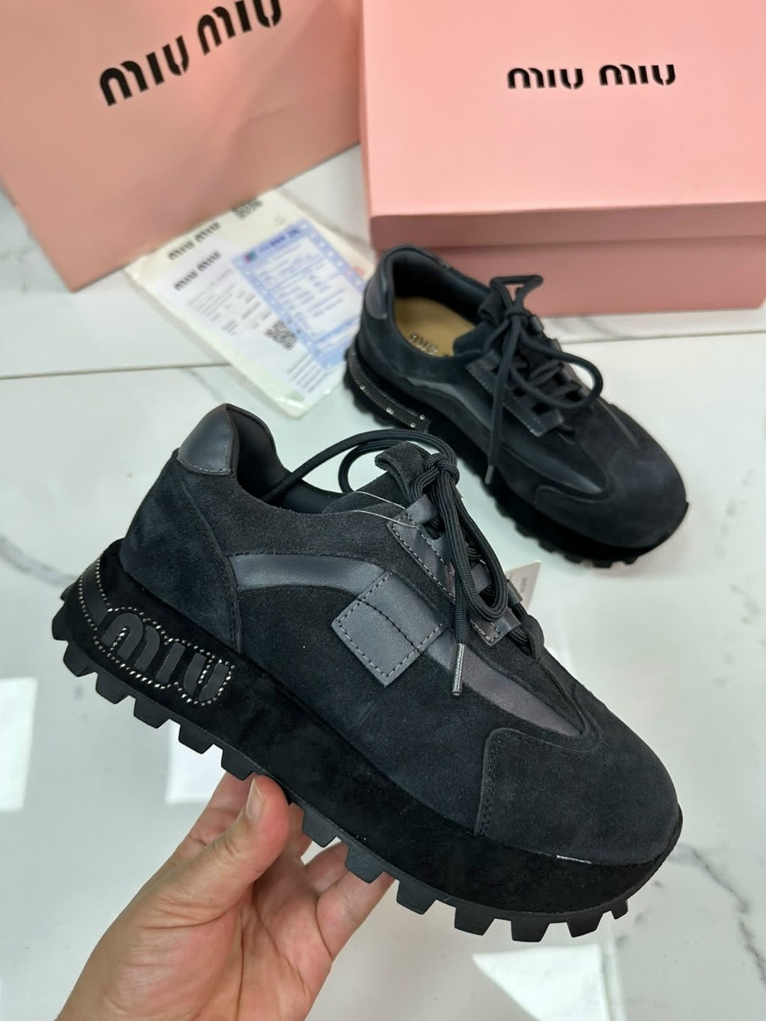 ,кроссовки женские,женские кроссовки miu miu,модные кроссовки,кроссовки miu