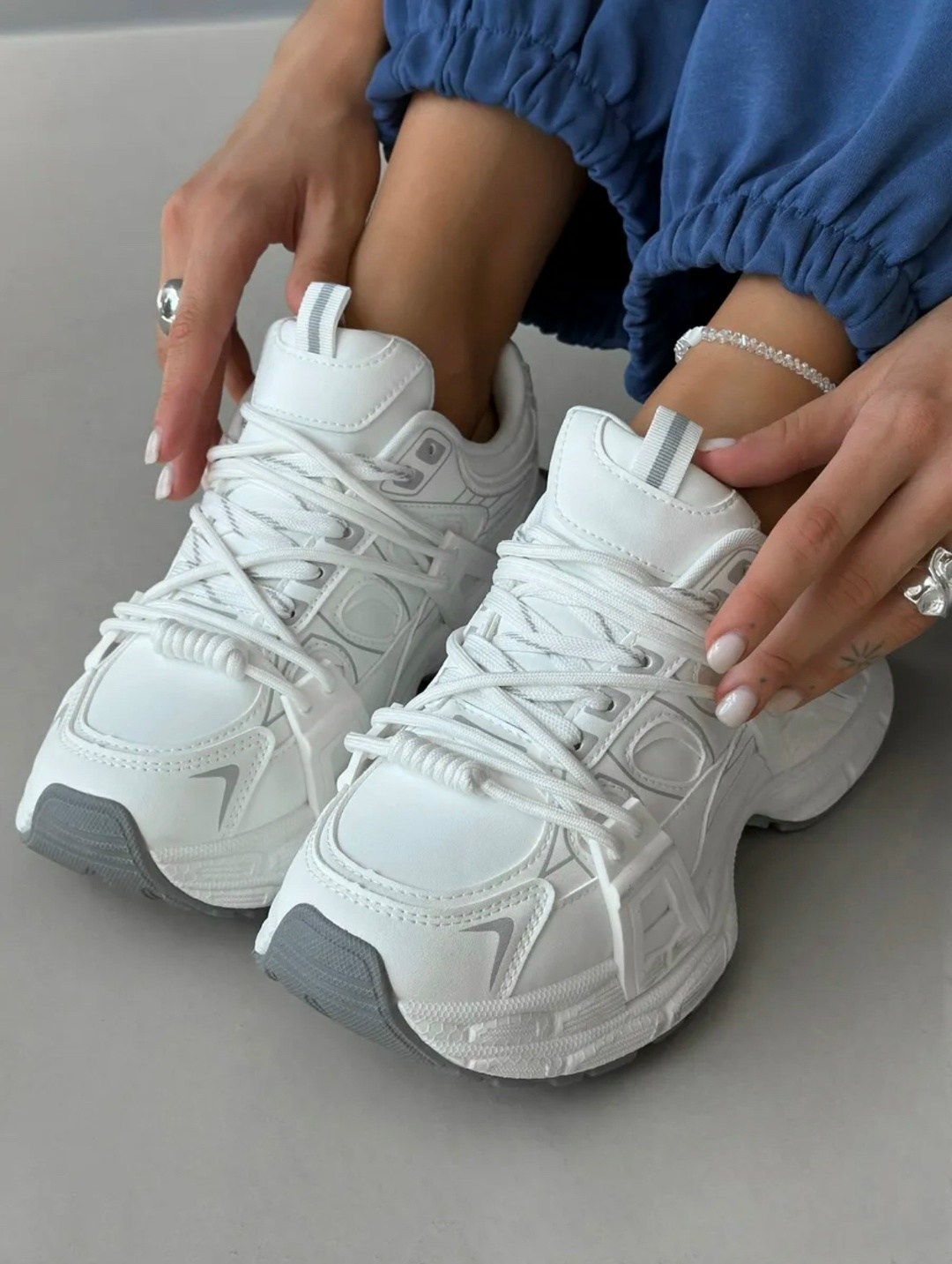 кроссовки женские,кроссовки белые,женские кроссовки balenciaga,кроссовки модные,массивные кроссовки