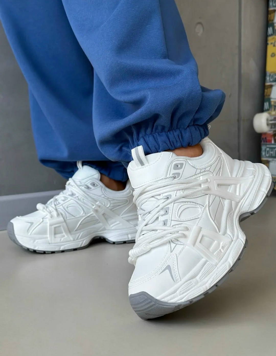 кроссовки женские,кроссовки белые,женские кроссовки balenciaga,кроссовки модные,массивные кроссовки