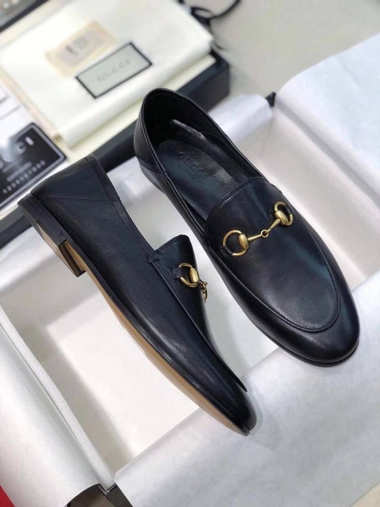 лоферы гуччи мужские,лоферы золотые гуччи,кожаные лоферы,туфли gucci horsebit,гуччи лоферы