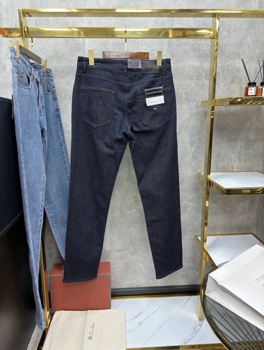 джинсы tommy hilfiger,джинсы томми хилфигер,мужские джинсы tommy hilfiger,джинсы томихилфигер артикул 1050961056,мужские джинсы