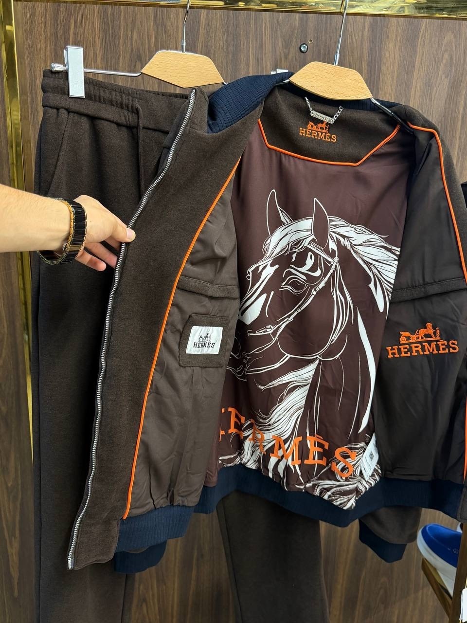 спортивный костюм brunello cucinelli,костюм спортивный loro piana,костюм brunello cucinelli,спортивный костюм brunello cucinelli мужской,костюм loro piana
