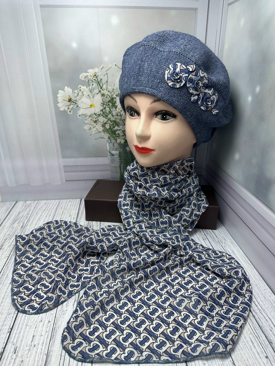 шарфы для женщин,шапка для женщин,платки шарф,шапка и платок,беретки