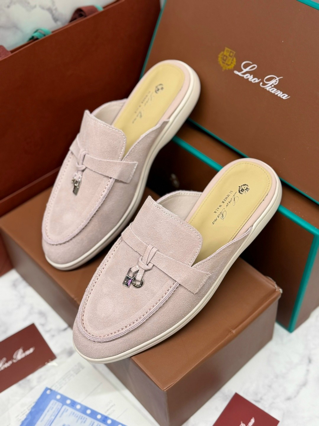мюли loro piana,,сабо loro piana,лоферы loro piana,мюли женские