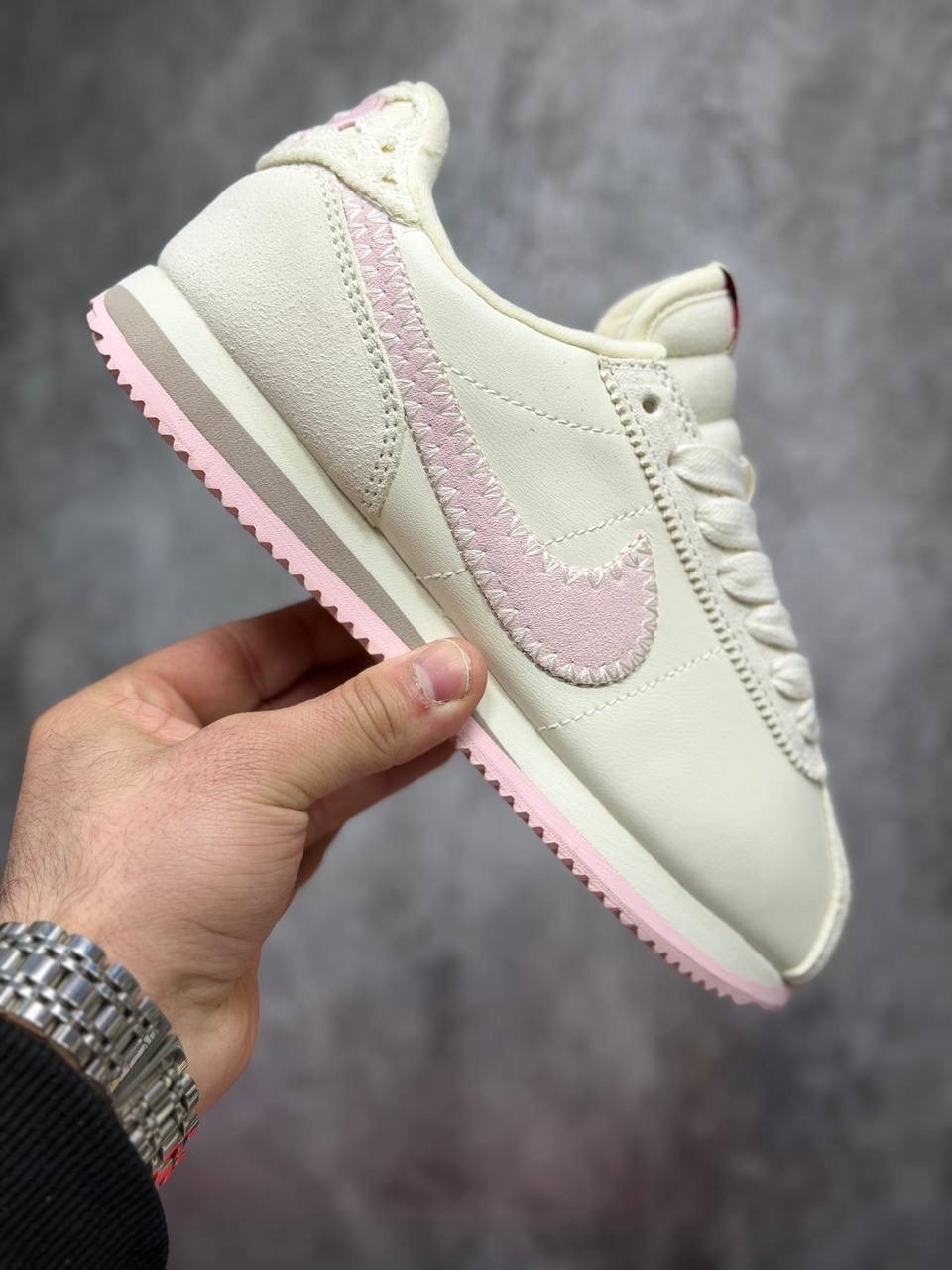 кроссовки nike cortez женские,кроссовки найк кортес женские,nike cortez classic,кроссовки nike cortez,кроссовки женские nike