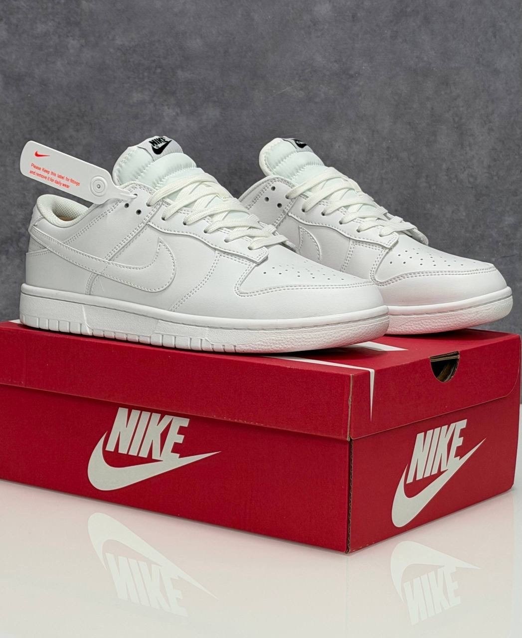 nike dunk low triple white,кроссовки женские nike dunk low,nike dunk low,кроссовки nike dunk low,кроссовки
