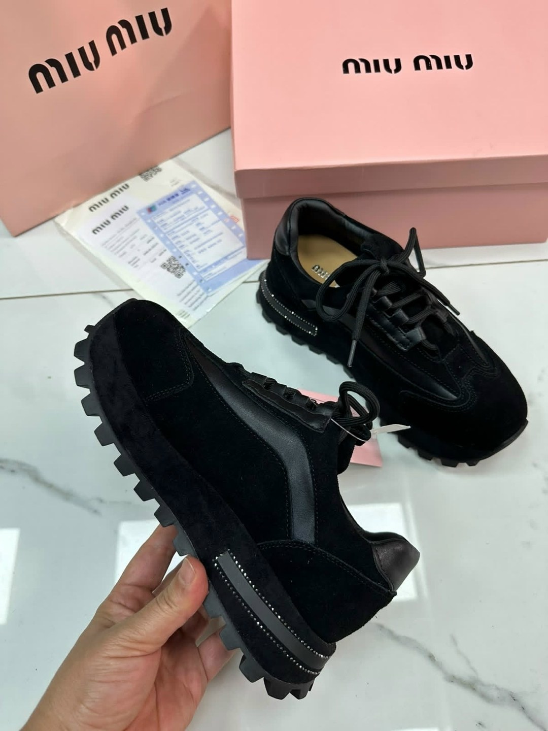 ,кроссовки женские,женские кроссовки miu miu,модные кроссовки,кроссовки miu