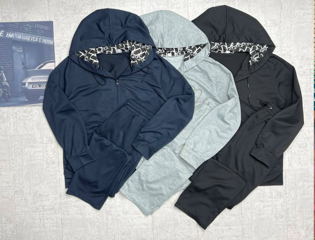 спортивный костюм brunello cucinelli,спортивный костюм dior,мужской спортивный костюм,спортивные костюмы для мужчин,мужской спортивный костюм на флисе