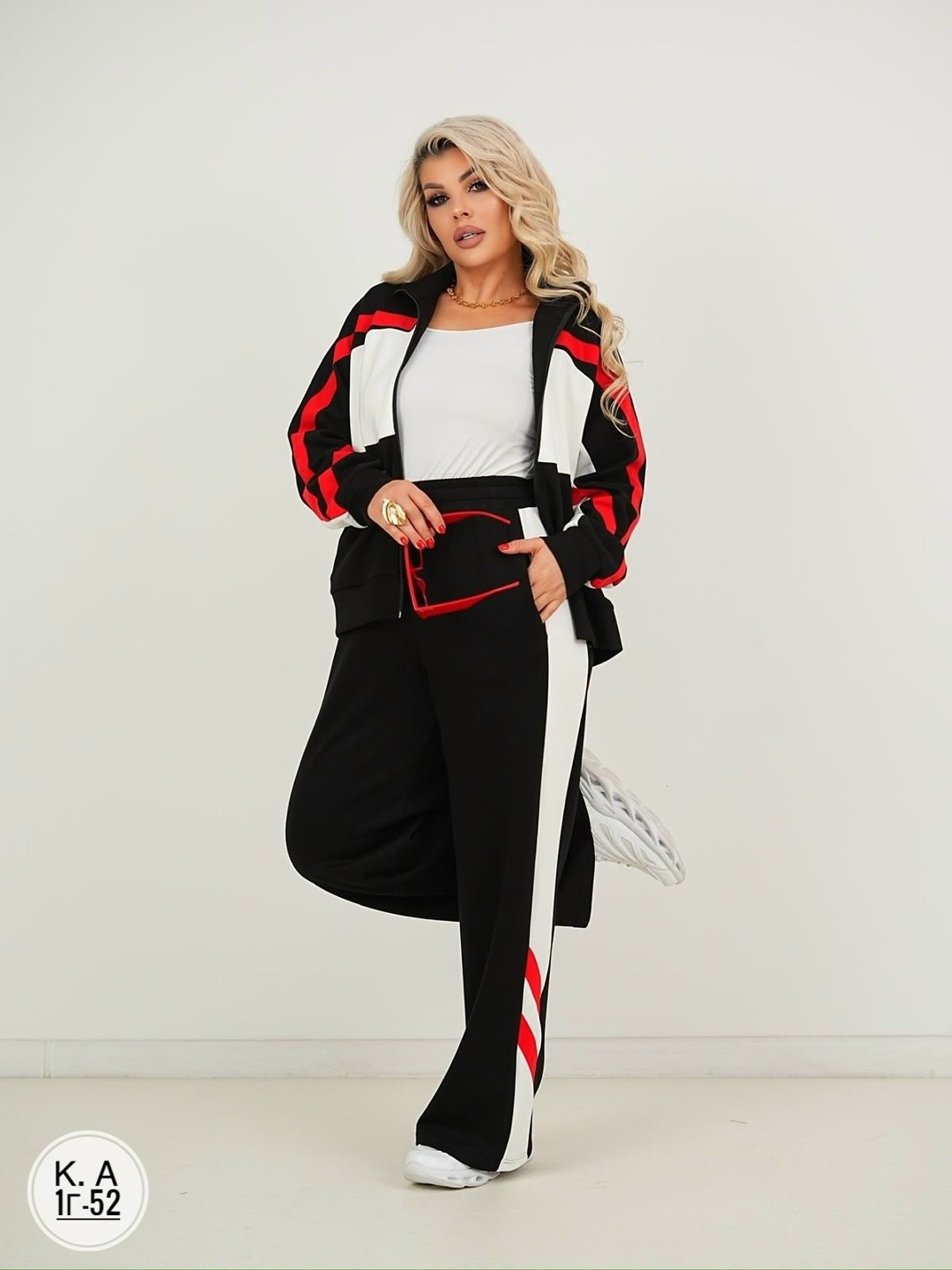 спортивные костюмы женские,спортивные костюм,стильные костюмы,женские костюмы,комбинированные костюмы