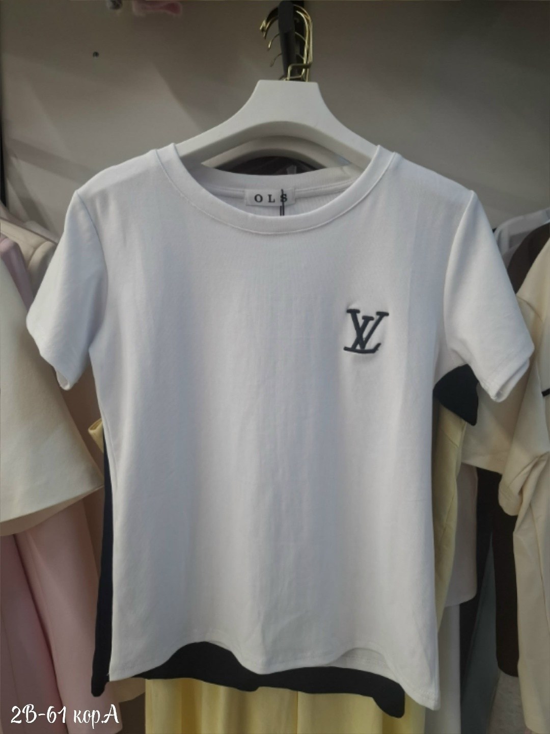 футболка louis vuitton,футболки женские мужские,белая футболка луи виттон,футболка луи виттон женская,футболки женская