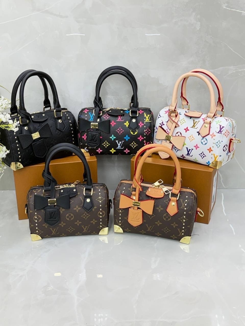 сумочка луи виттон,луи виттон мураками сумка,сумка луи виттон,сумочка,louis vuitton speedy
