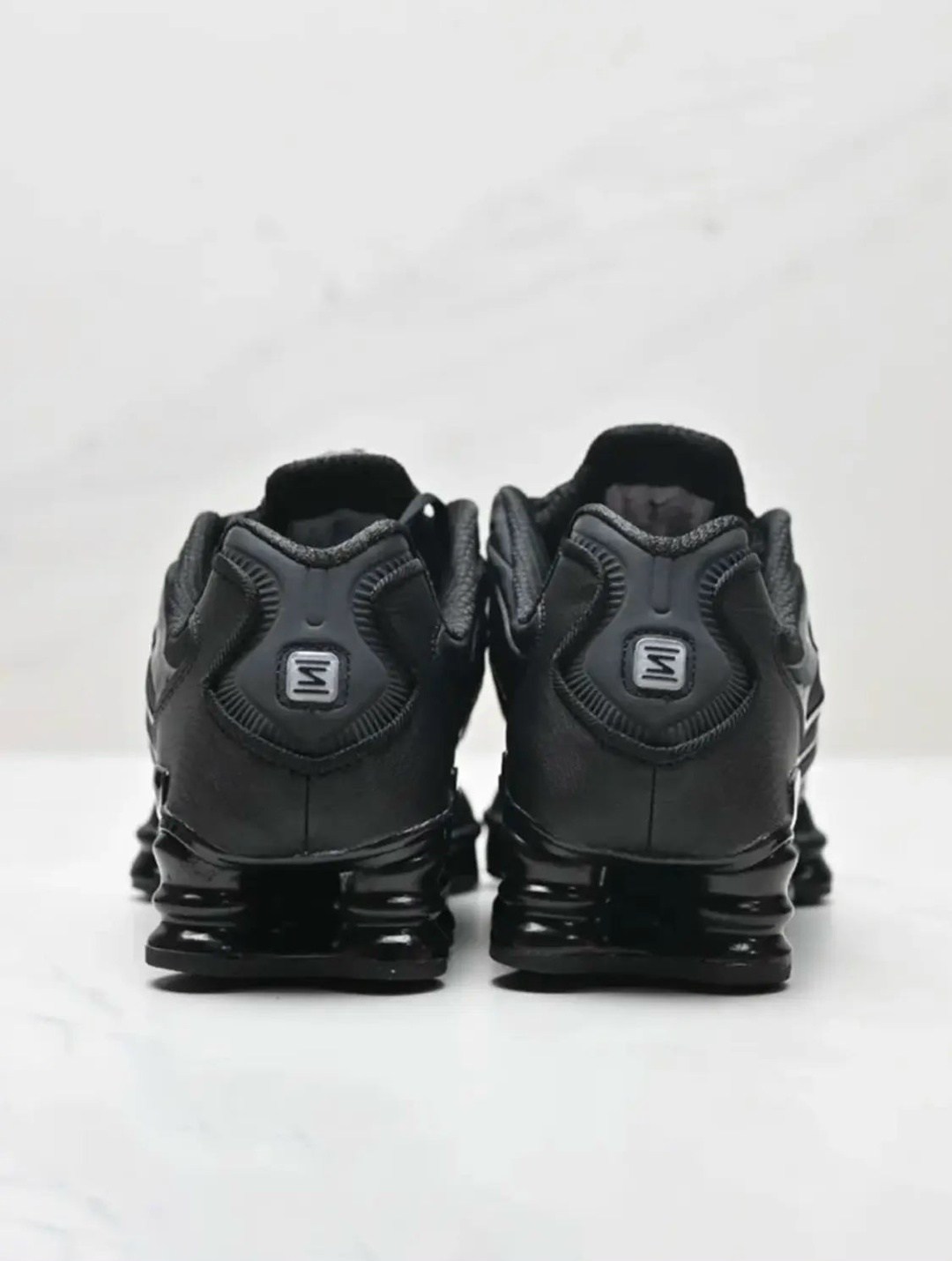 кроссовки shox tl "metallic silver" white nike,nike shox tl white metallic silver,кроссовки nike shox tl,кроссовки nike shox tl белые,кроссовки nike shox мужские