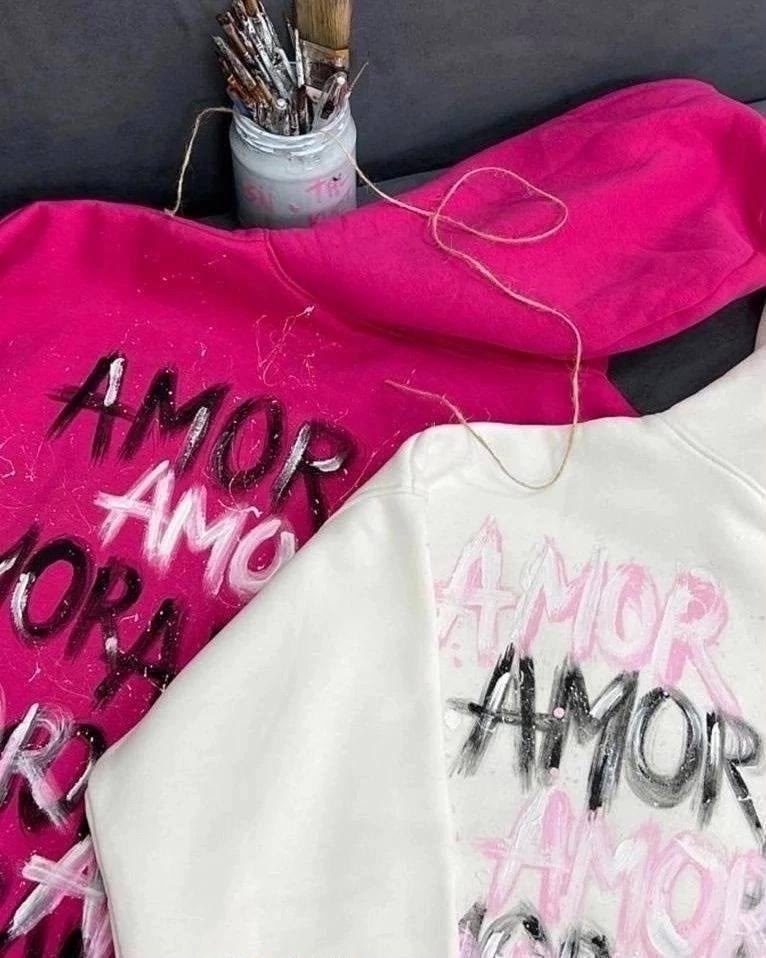 худи оверсайз на флисе в американском стиле с принтом amor,худи оверсайз с принтом amore и начесом syama boutique,худи оверсайз с принтом amor на флисе na_vaia,худи амор,парный свитшот