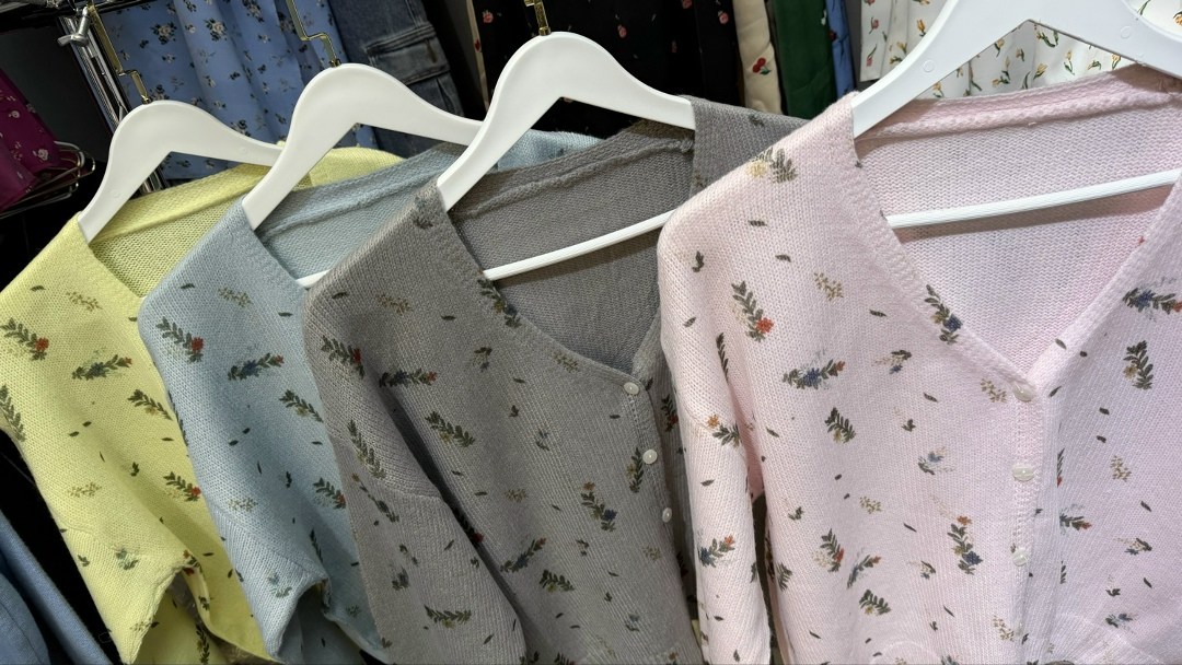 кардиган с принтом,женский трикотажный кардиган,вязаный кардиган,кардиган,ткани
