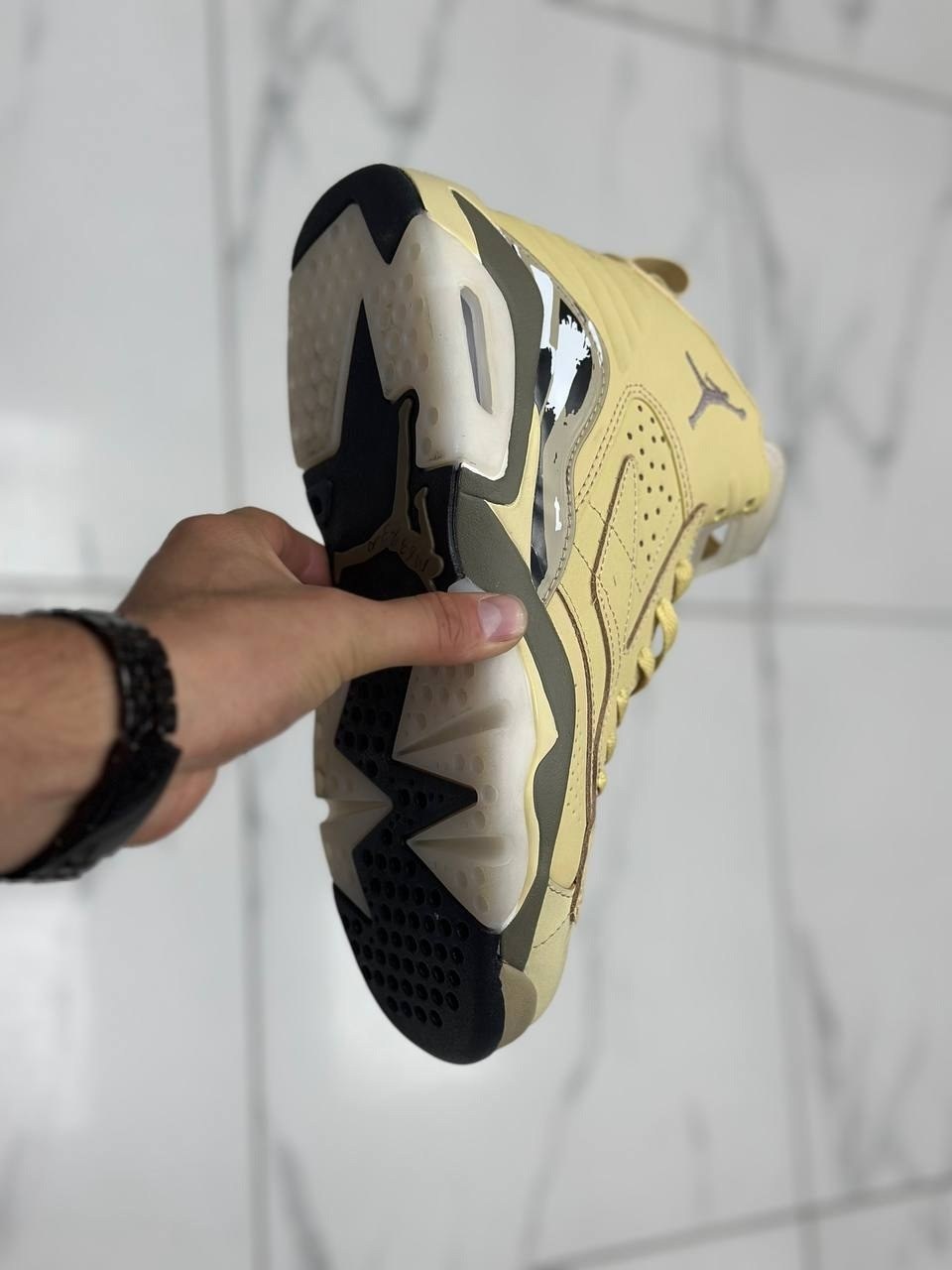 кросcовки jordan,кроссовки,джордан мвп кроссовки,бежевые кроссовки,nike air jordan