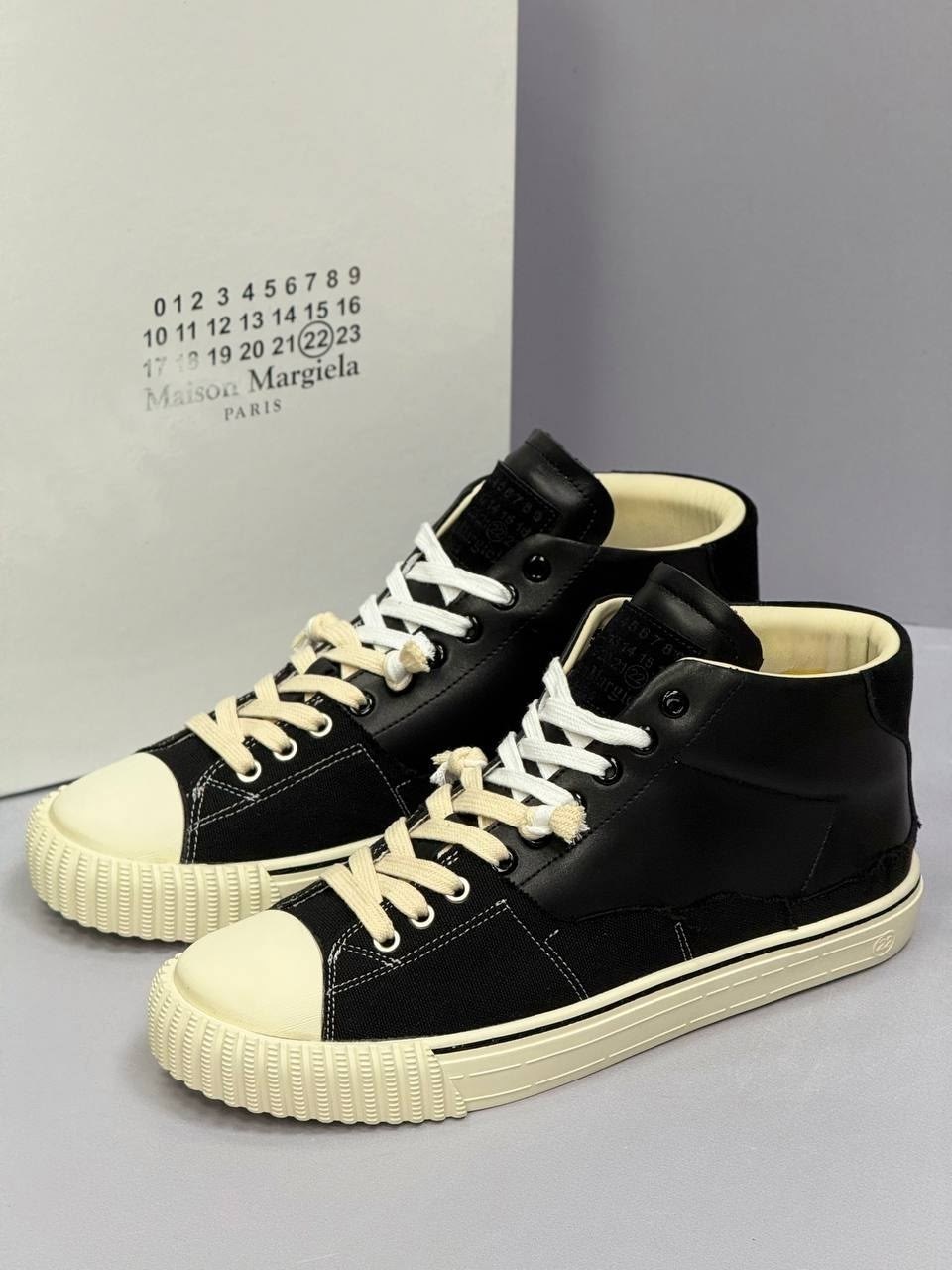 мужские кеды maison margiela черный,,кеды maison margiela evolution,черные кроссовки new evolution mid maison margiela,кеды maison margiela