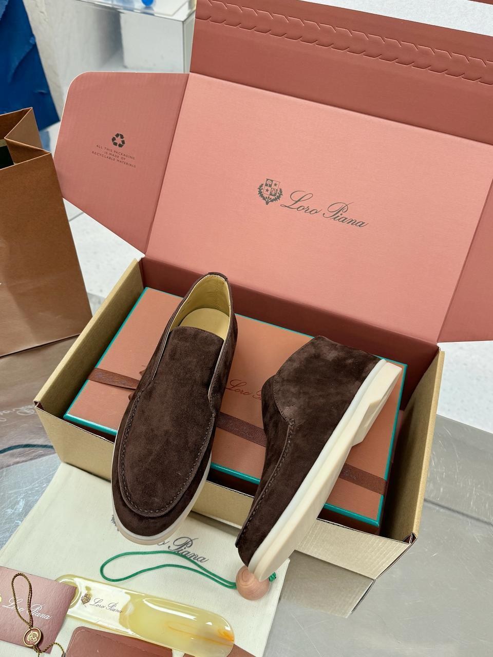 замшевые лоферы loro piana,женские лоферы loro piana,loro piana лоферы,замшевые ботинки лоро пиано женские,лоферы из натуральной замши loro piana