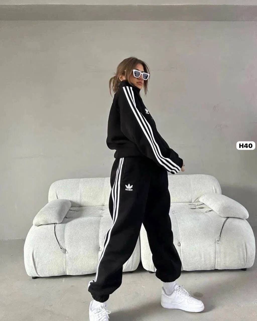 женский спортивный костюм adidas,женский костюм адидас,спортивный костюм adidas originals,костюм спортивный женский adidas арт. 11449186,спортивные костюмы адидас