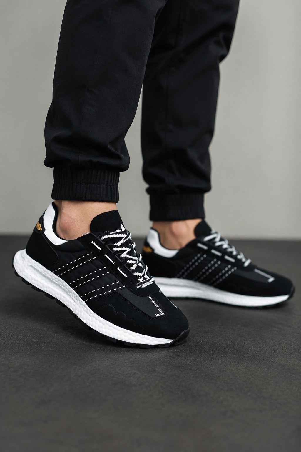 мужские кроссовки adidas,кроссовки adidas,,кроссовки адидас,мужской кроссовки