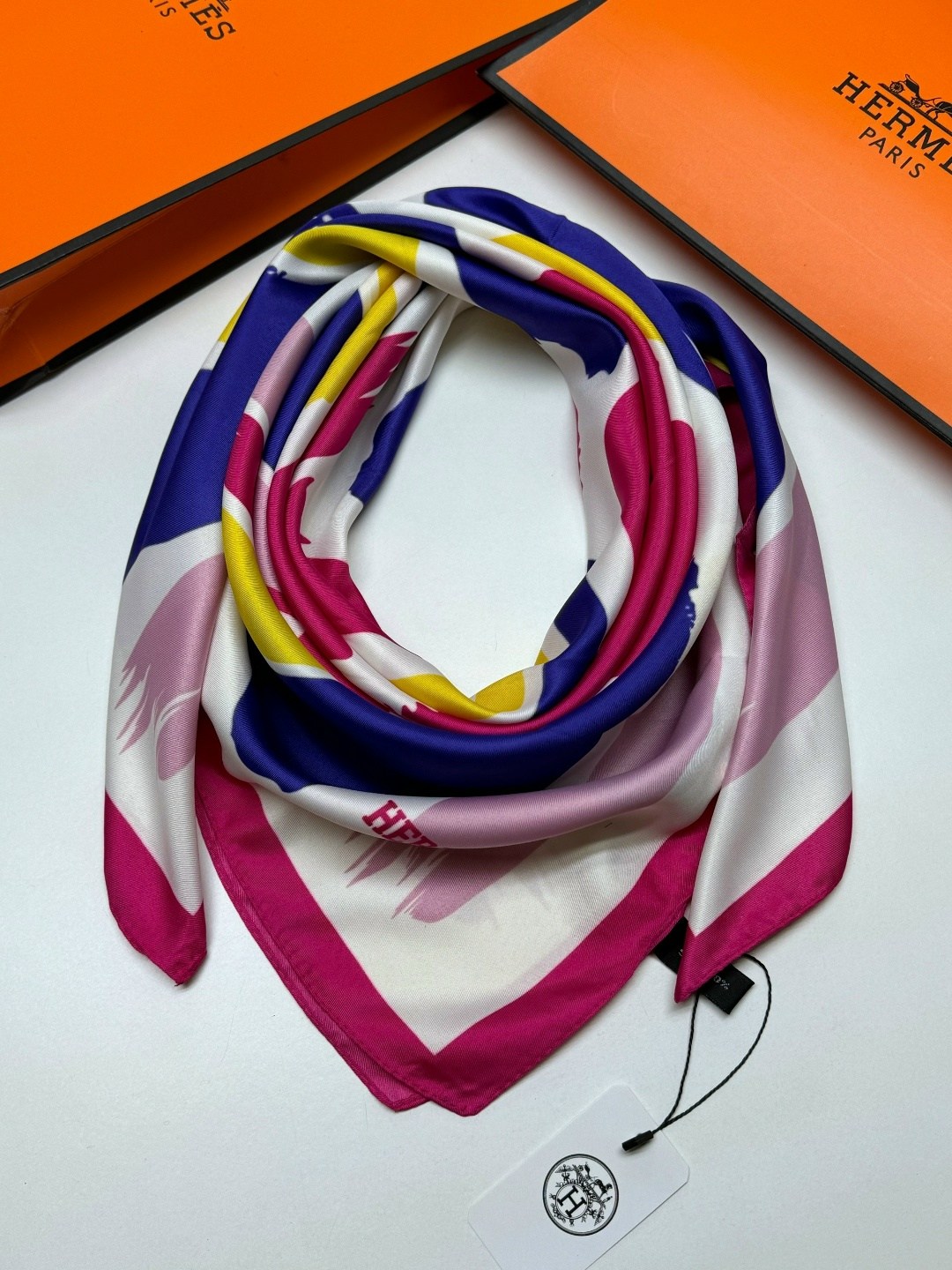 платок шелковый,платок шелковый женский тонкий,шелковый платок hermes,брендовый шелковый платок hermes,шарф платок шелковый