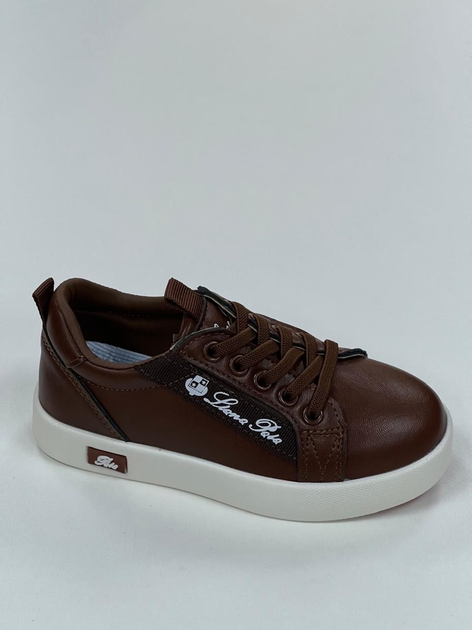 ,кроссовки boss,кеды босс,кеды адидас мужские черные кожаные с белой подошвой,кеды boss