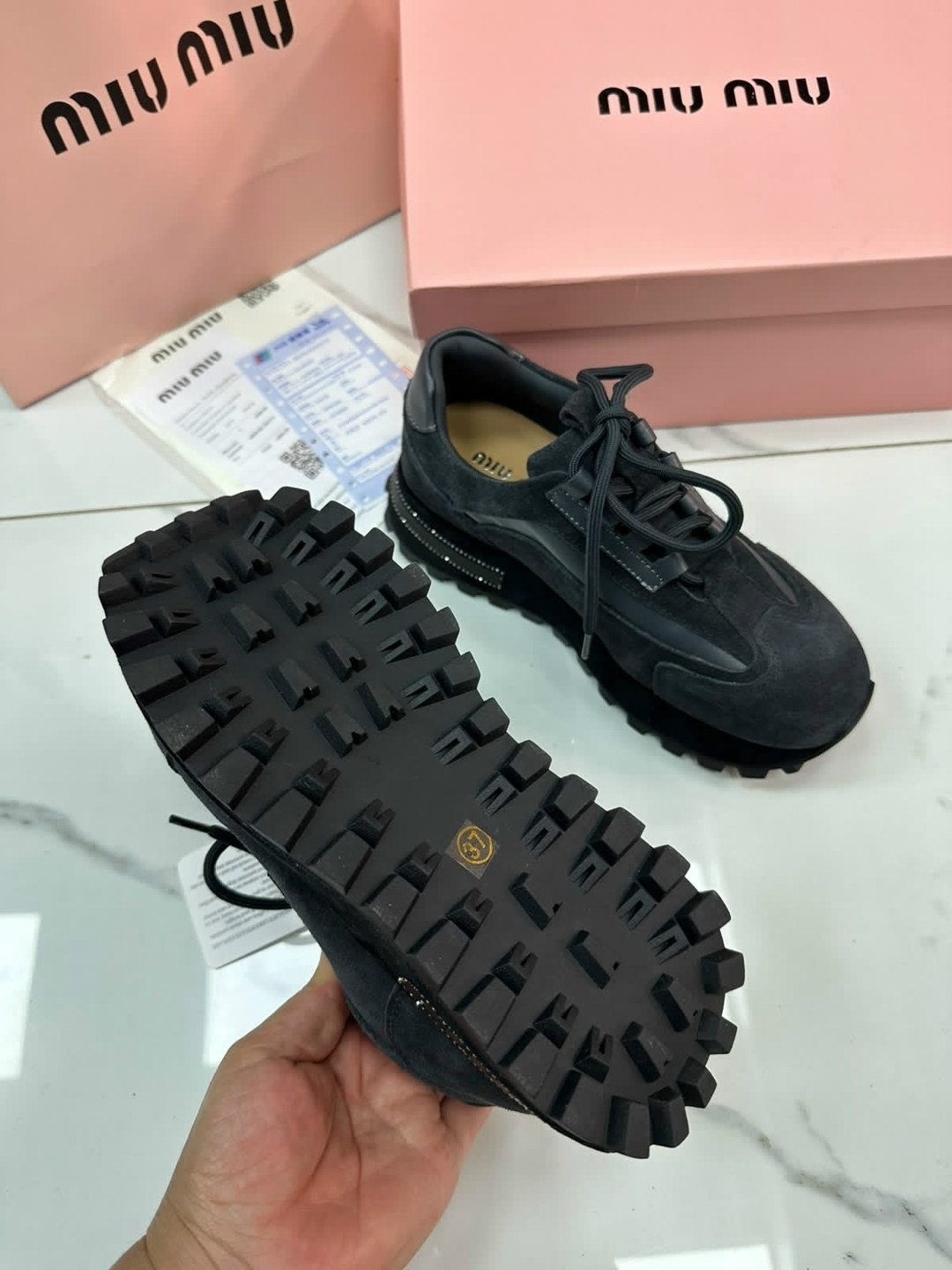 ,кроссовки женские,женские кроссовки miu miu,модные кроссовки,кроссовки miu